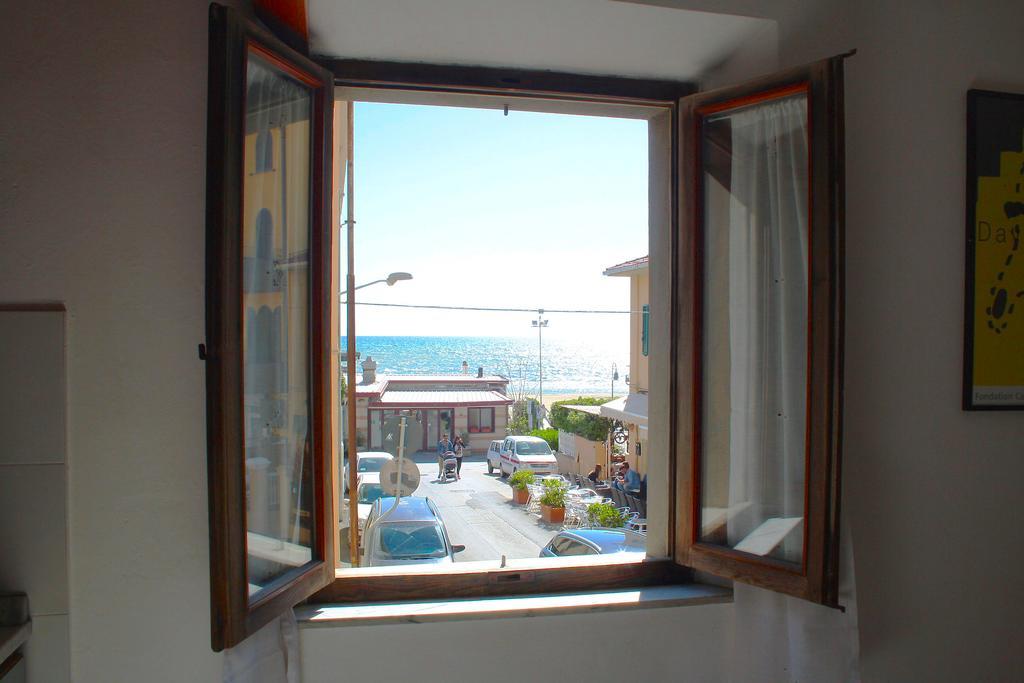 דירות קסטליונה דלה פסקאיה Casa Marina מראה חיצוני תמונה