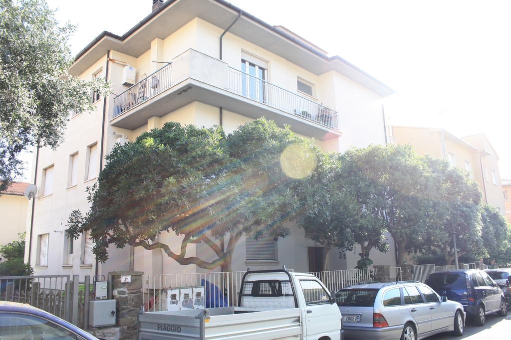 דירות קסטליונה דלה פסקאיה Casa Marina מראה חיצוני תמונה